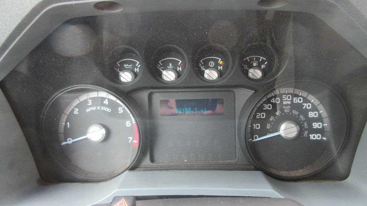 Used 2016 Ford F250 XL w/ XL Appearance Package AWD/4WD image 33