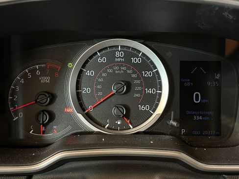 Used 2022 Toyota Corolla SE FWD image 10