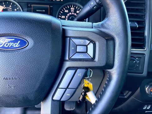 Used 2018 Ford F150 XLT w/ Equipment Group 302A Luxury image 25