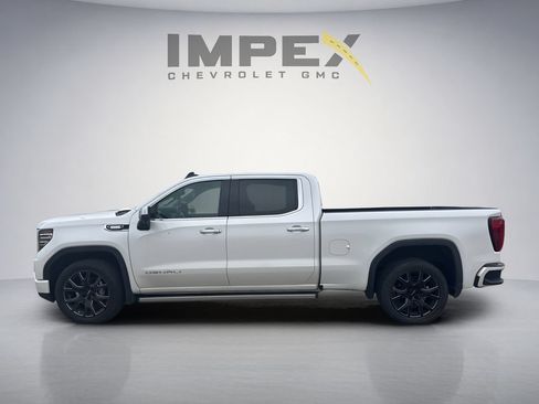 Used 2022 GMC Sierra 1500 Denali AWD/4WD image 3