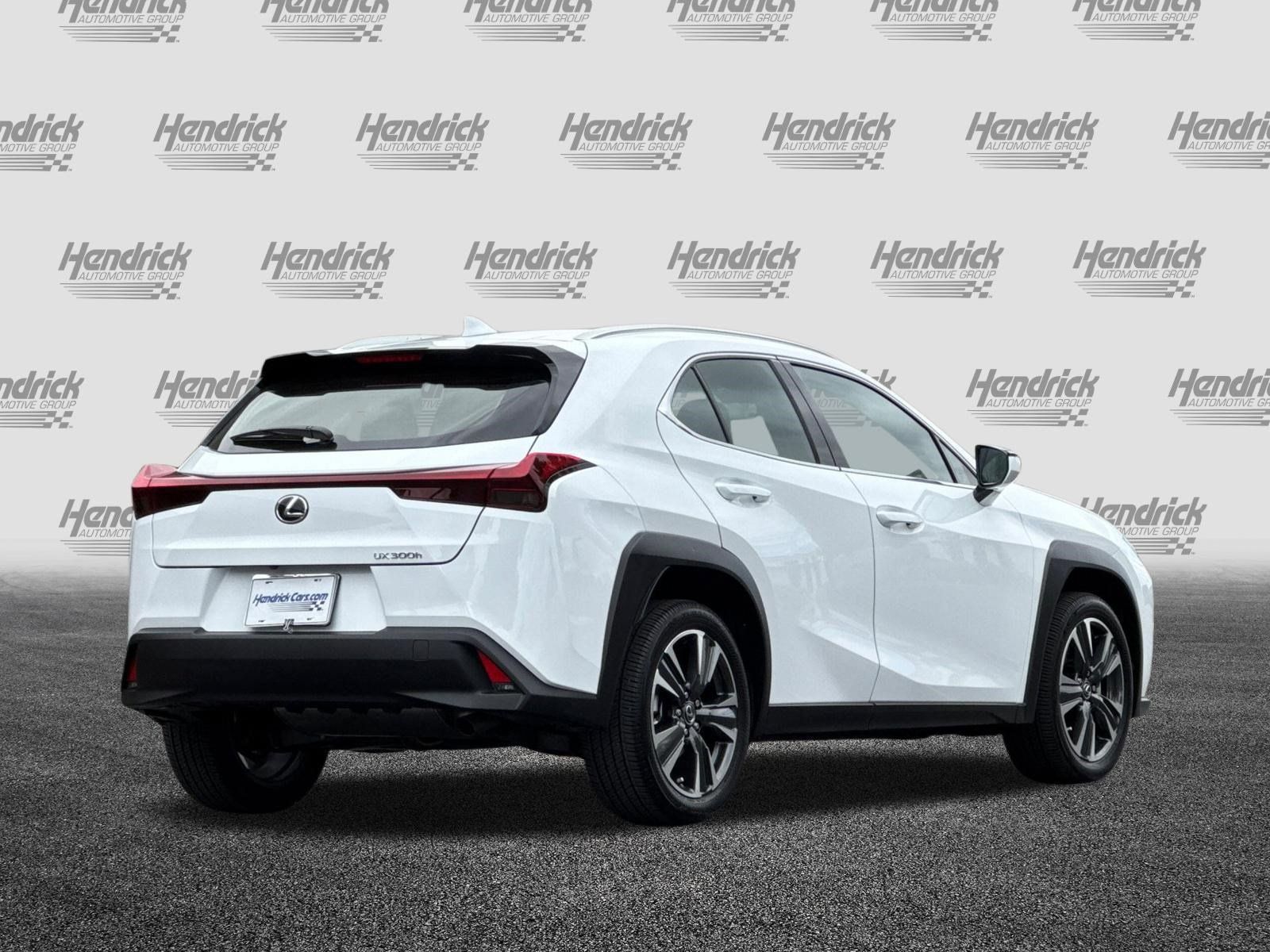 Certified 2026 Lexus UX 300h FWD w/ Accessory Package (Z1) image 5