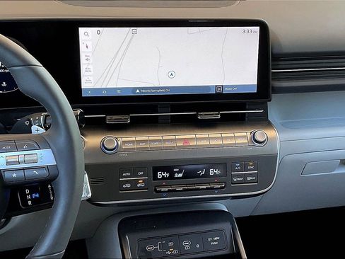 Used 2024 Hyundai Kona Limited AWD/4WD image 9