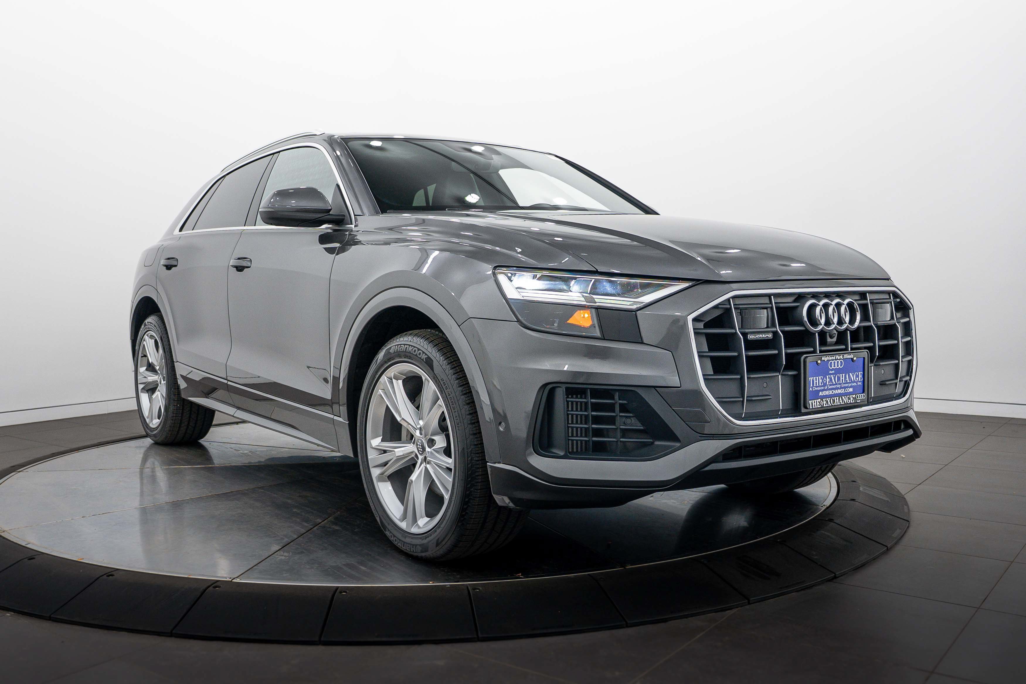 Used 2020 Audi Q8 Premium Plus AWD/4WD image 2