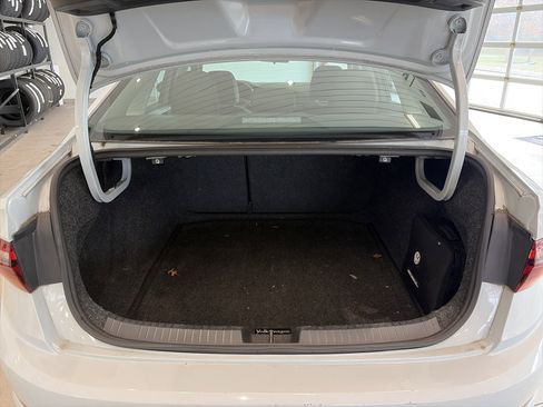 Used 2019 Volkswagen Jetta S image 15