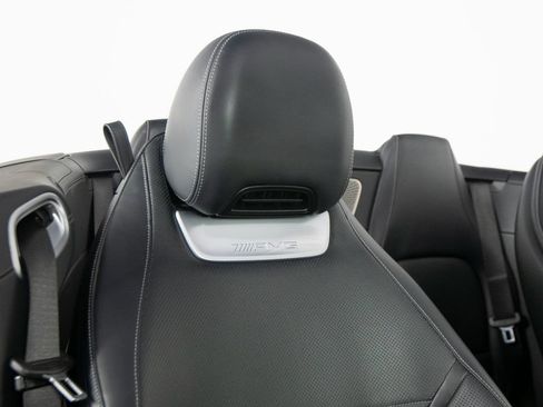 Used 2022 Mercedes-Benz SL 63 AMG 4MATIC image 36