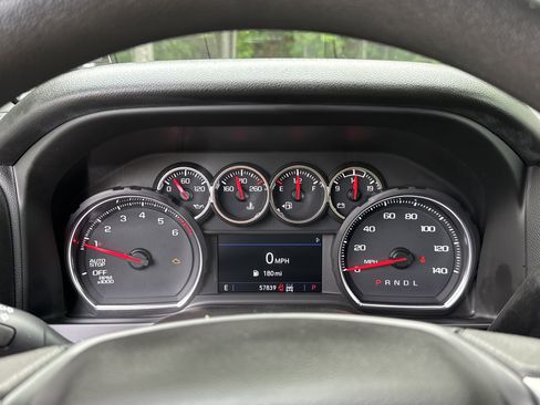 Certified 2022 Chevrolet Silverado 1500 Custom w/ Safety Confidence Package AWD/4WD image 26