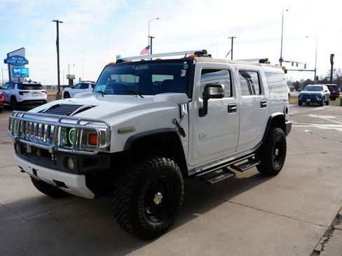 Used 2005 HUMMER H2 Base w/ Preferred Equipment Group image 29
