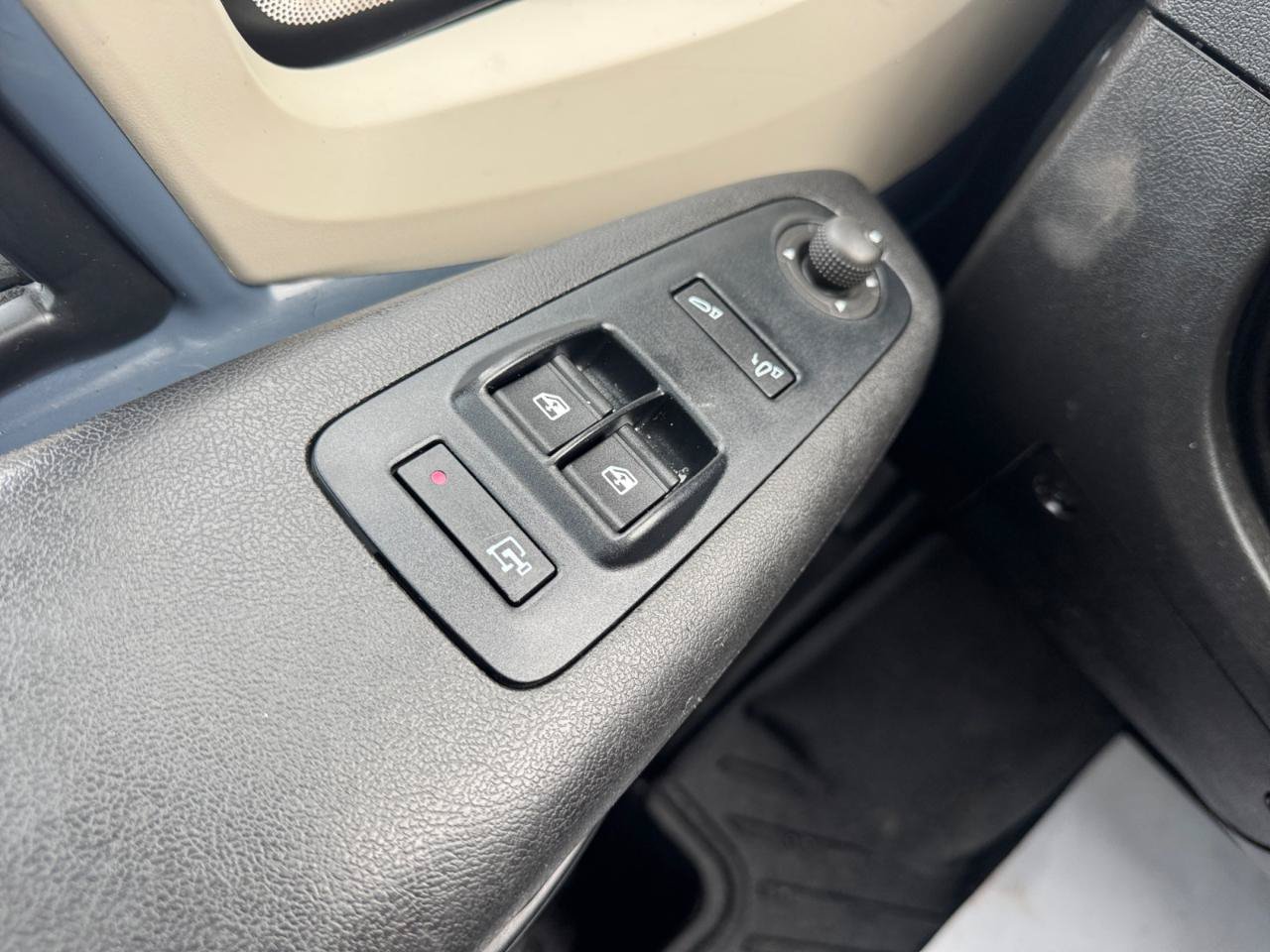 Used 2021 RAM ProMaster 3500 FWD image 18