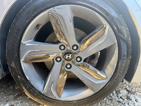 Used 2013 Hyundai Veloster Turbo w/ Ultimate Pkg image 21