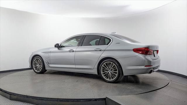 Used 2019 BMW 530e w/ Convenience Package RWD image 4