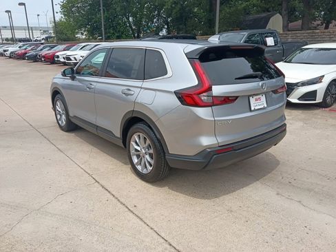 Used 2025 Honda CR-V EX-L image 8