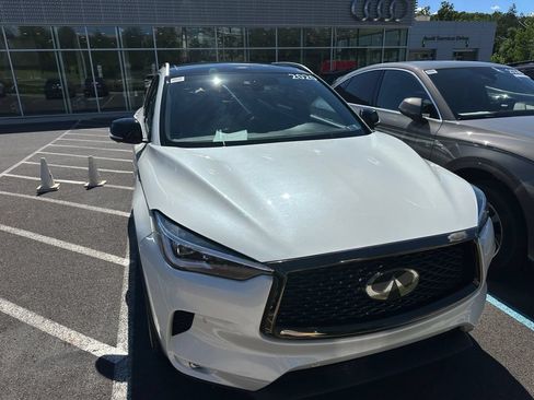Used 2020 INFINITI QX50 Essential w/ Edition 30 Package AWD/4WD image 35