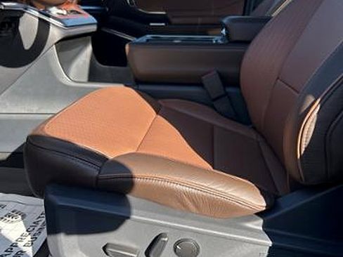 New 2025 Ford Expedition King Ranch image 17