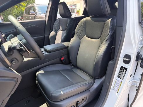 Used 2023 Lexus RX 350 Premium w/ Accessory Package (Z1) FWD image 26