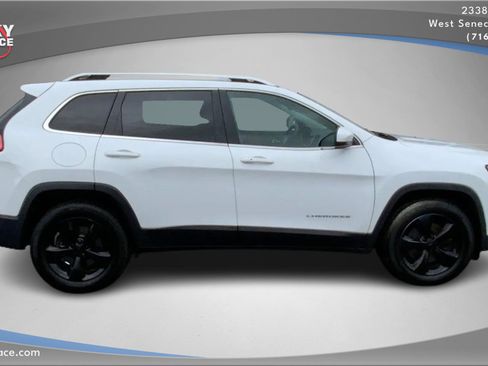 Used 2019 Jeep Cherokee Limited image 4