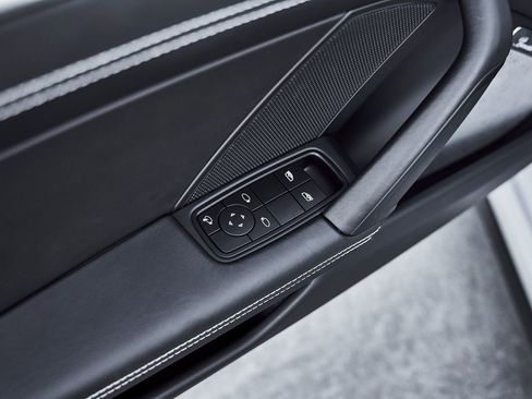 Used 2023 Porsche 911 Turbo S image 28