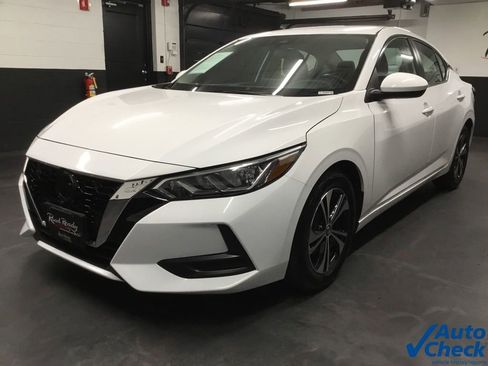 Used 2023 Nissan Sentra SV FWD image 3