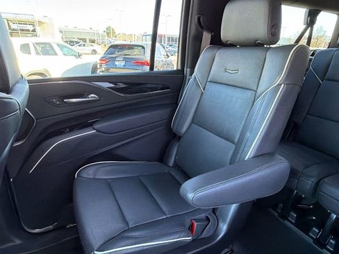 Used 2024 Cadillac Escalade ESV Sport w/ Touring Package image 13