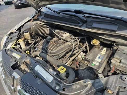 Used 2011 Dodge Grand Caravan Mainstreet w/ PWR Convenience Group FWD image 18