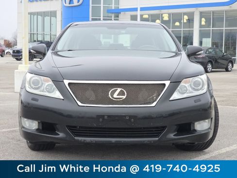 Used 2011 Lexus LS 460 L w/ Luxury Pkg image 12