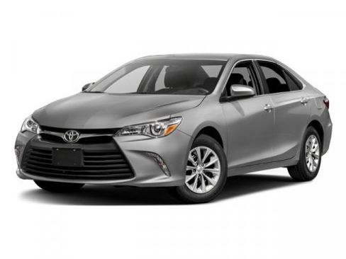 Used 2016 Toyota Camry LE FWD image 1
