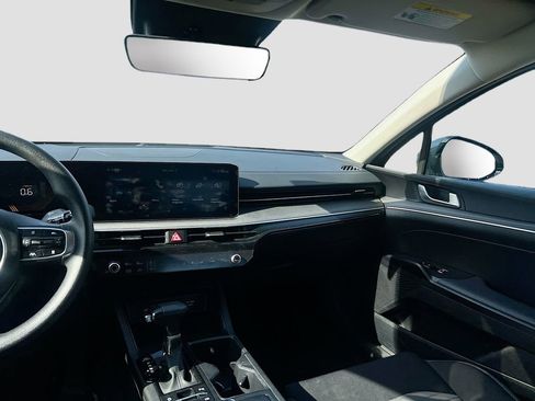Used 2025 Kia K5 LXS image 23