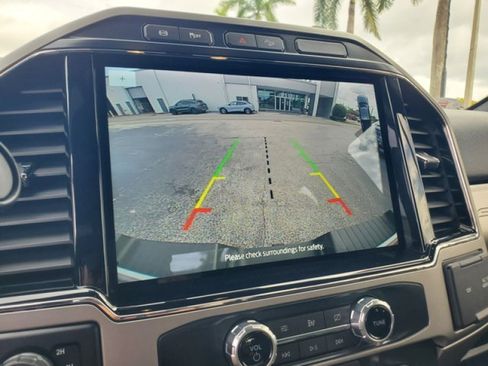 Certified 2022 Ford F250 Lariat w/ Lariat Ultimate Package image 23