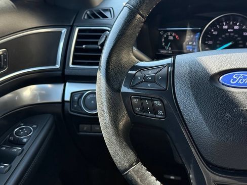 Used 2017 Ford Explorer Sport w/ Equipment Group 401A AWD/4WD image 12