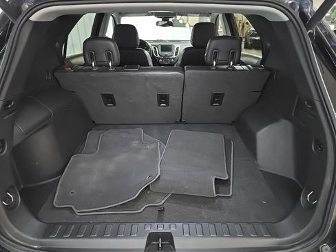 Used 2020 Chevrolet Equinox LT w/ Midnight Edition AWD/4WD image 11