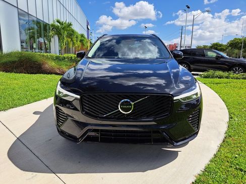 New 2026 Volvo XC60 B5 Core w/ Protection Package Premier AWD/4WD image 2