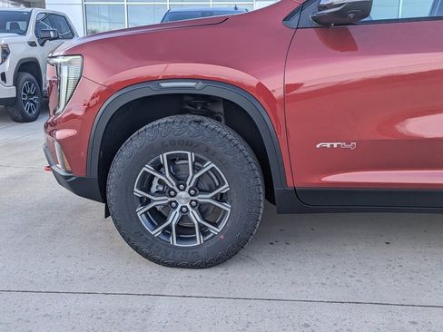 New 2026 GMC Acadia AT4 w/ Super Cruise Package image 11