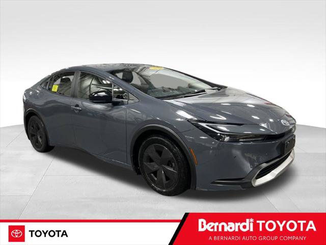 Certified 2023 Toyota Prius Prime FWD image 1