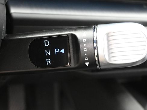 Used 2024 Hyundai Ioniq 6 SE RWD image 18