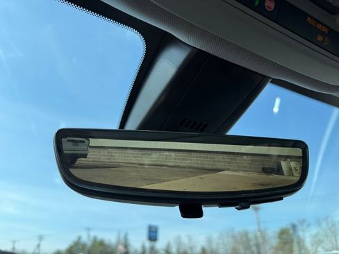 Certified 2024 Chevrolet Blazer LT w/ Sound & Technology Package image 18