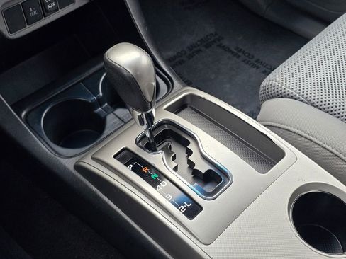 Used 2015 Toyota Tacoma TRD Pro image 37