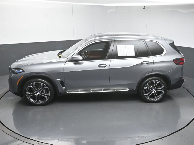 Used 2026 BMW X5 xDrive40i w/ Climate Comfort Package AWD/4WD image 47