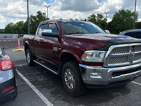 Used 2017 RAM 2500 Laramie AWD/4WD image 3