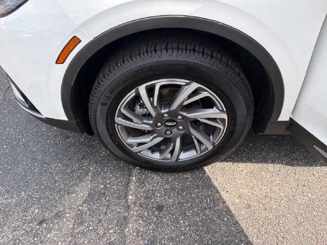 Certified 2023 Lincoln Corsair AWD image 29