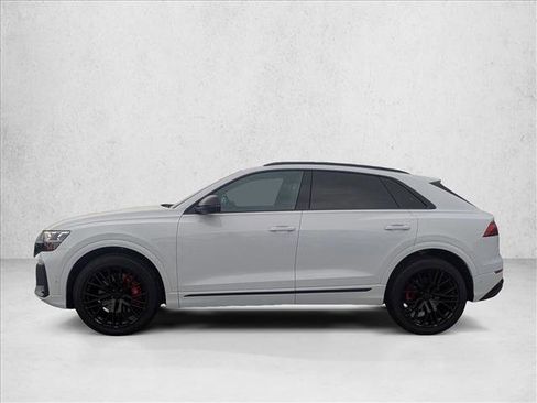 New 2026 Audi SQ8 Prestige image 9