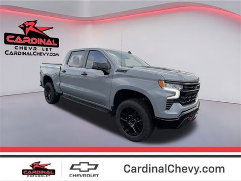 Used 2024 Chevrolet Silverado 1500 LT Trail Boss w/ Convenience Package II image 1