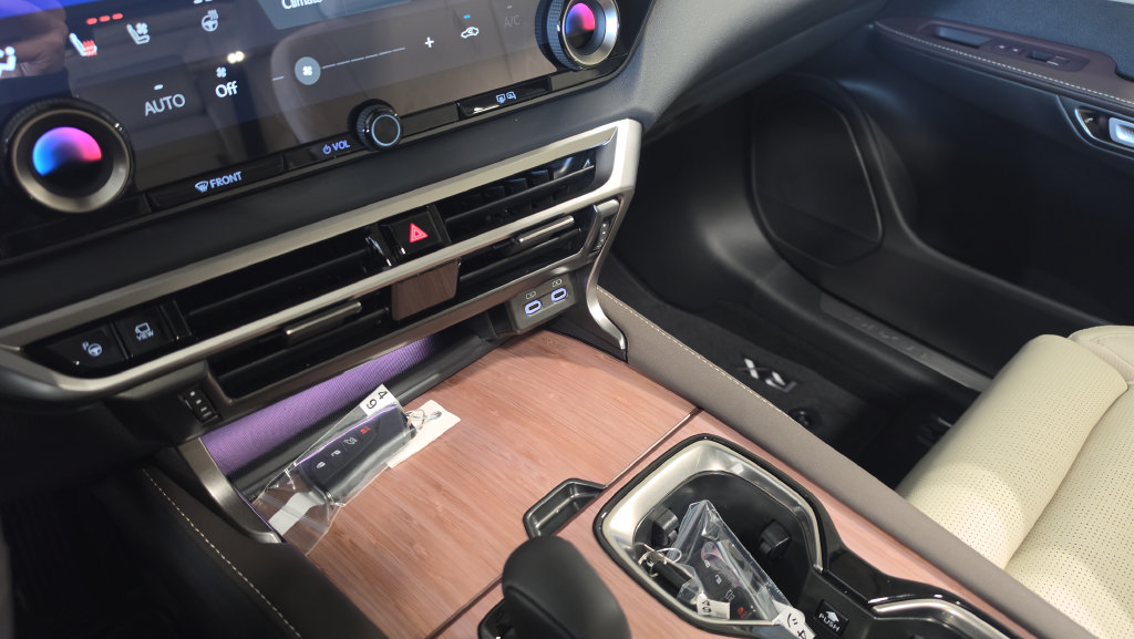 New 2026 Lexus RX 350 AWD/4WD image 28