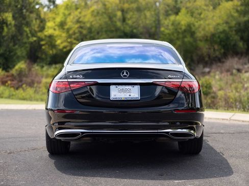 Used 2023 Mercedes-Benz S 580 4MATIC Sedan image 5