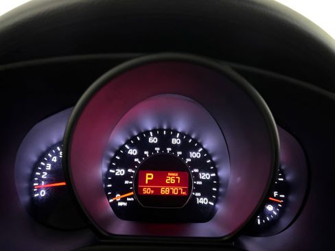 Used 2019 Kia Soul + image 23