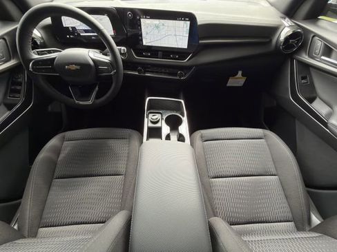 New 2026 Chevrolet Equinox LT image 6