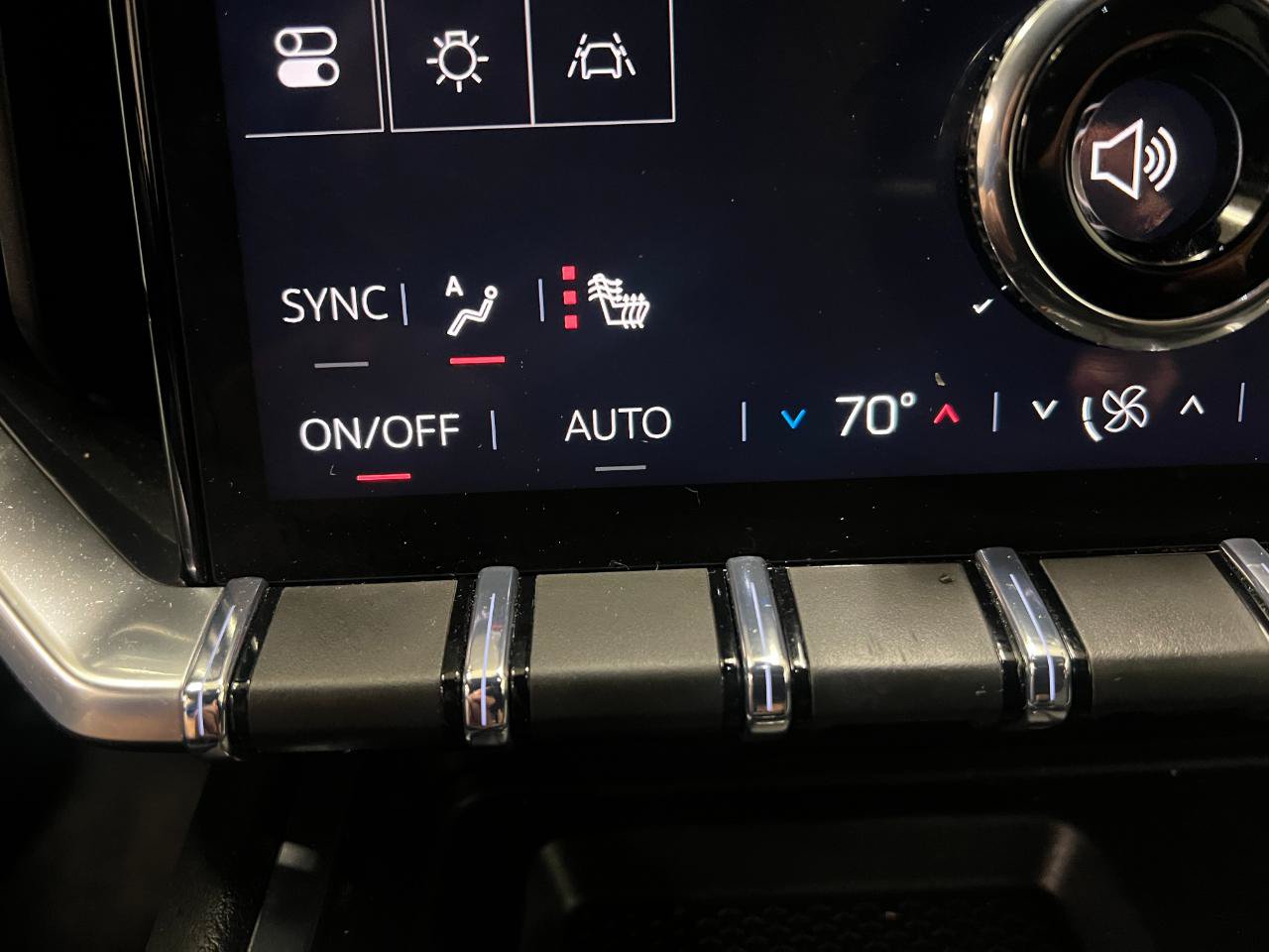 Used 2026 GMC Acadia Elevation w/ Elevation Premium Package AWD/4WD image 70