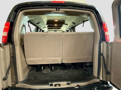Used 2012 Chevrolet Express 3500 LT w/ LT Preferred Equipment Group image 22