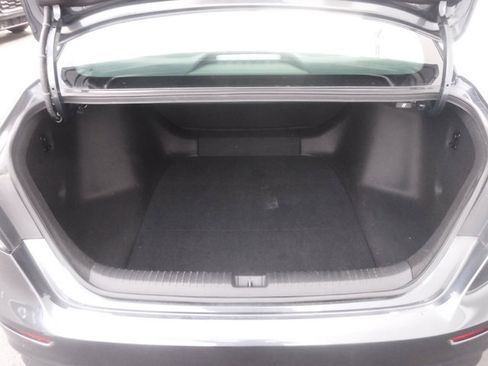 Used 2023 Honda Accord LX image 32