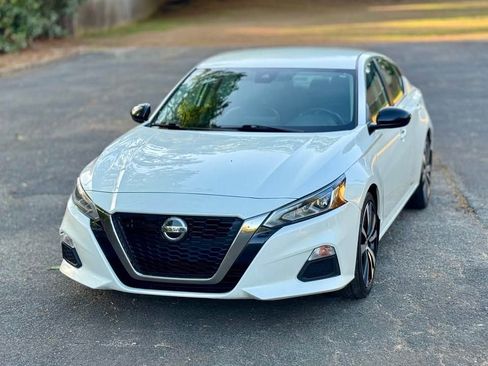 Used 2020 Nissan Altima 2.5 SR image 15