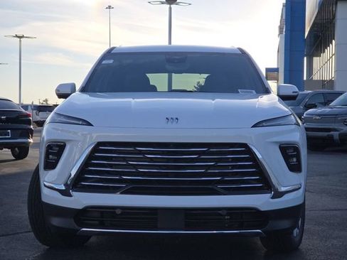 New 2026 Buick Enclave Preferred w/ Power Package image 25