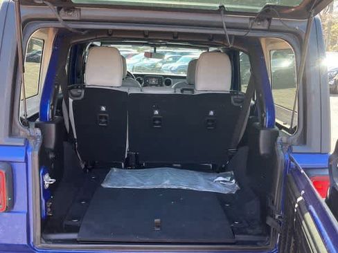 Used 2018 Jeep Wrangler Unlimited Sport image 22